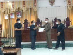 DPRD Sekadau Gelar Sidang Paripurna Penjelasan Eksekutif Terhadap Pertanggungjawaban APBD 2020