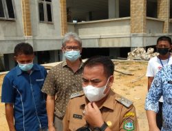 Pantau Pembangunan Gereja Katedral Sekadau, Aron: Kita Siap Bantu Anggaran