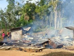 Ditinggal Pemilik, Rumah Warga Desa Landau Kodah Sekadau Ludes Diamuk Api