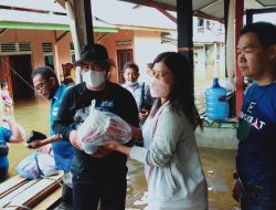 DPD Partai Demokrat Sekadau Baksos Kepada Masyarakat Terdampak Banjir
