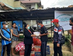 Super! PMI, PDKS Dan Axi Grafika Ringankan Beban Korban Kebakaran Di Kembayan