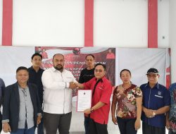 Ambil Formulir Bacawabup Di DPC PDI Perjuangan, Zulkarnain Siap Mundur Sebagai Caleg Terpilih DPRD Sanggau 2024-2029